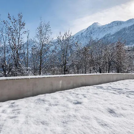 Alpinea, - By Emerald Apartment *